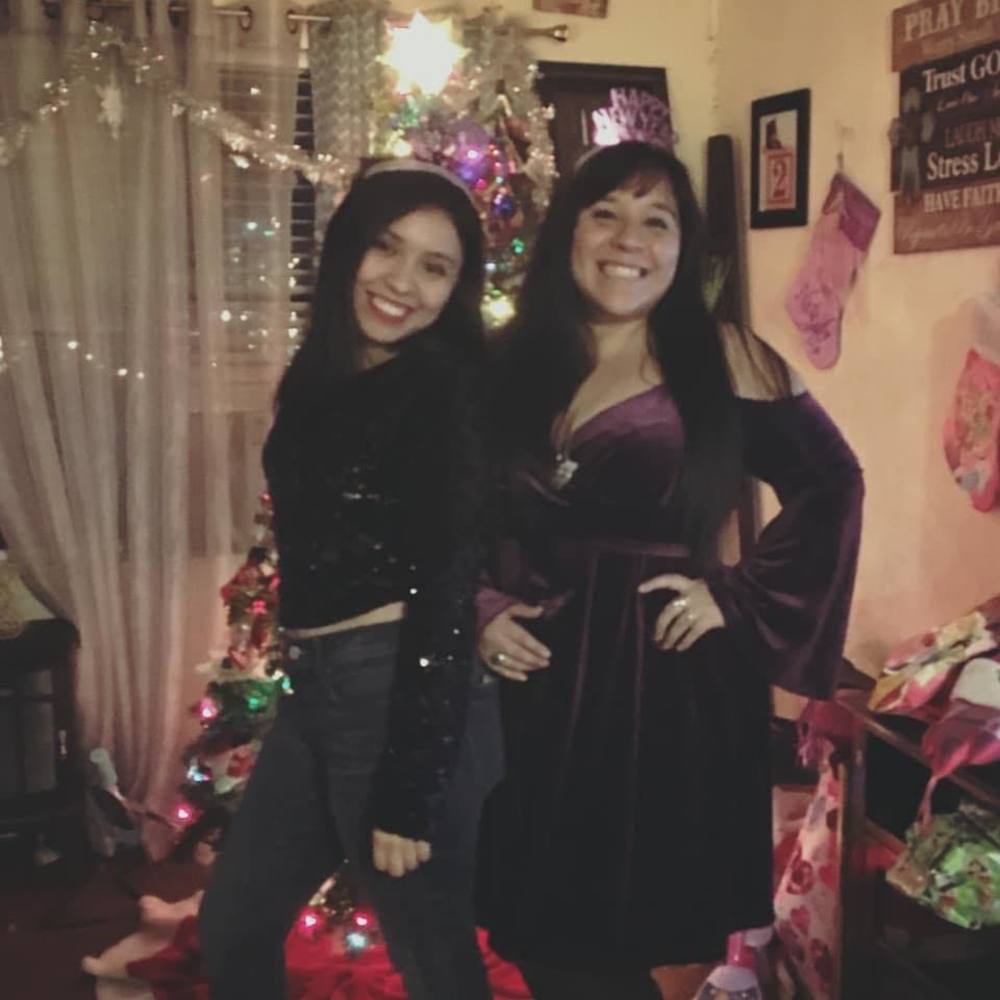 Meet your Posher, Crystal